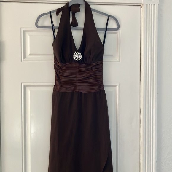 CHICA’S BROWN MAXI LONG FORMAL DRESS SIZE S - Picture 3 of 12